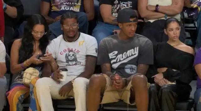 友纹身 二人年龄相差悬殊但感情甚笃开元棋牌网站太阳格林为大17岁女(图2) 友纹身 二人年龄相差悬殊但感情甚笃开元棋牌网站太阳格林为大17岁女(图2)