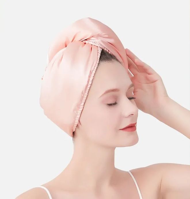 ?10分钟轻松养成女明星「绸缎发」开元棋牌洗完头自然风干还是吹干好(图10) ?10分钟轻松养成女明星「绸缎发」开元棋牌洗完头自然风干还是吹干好(图10)